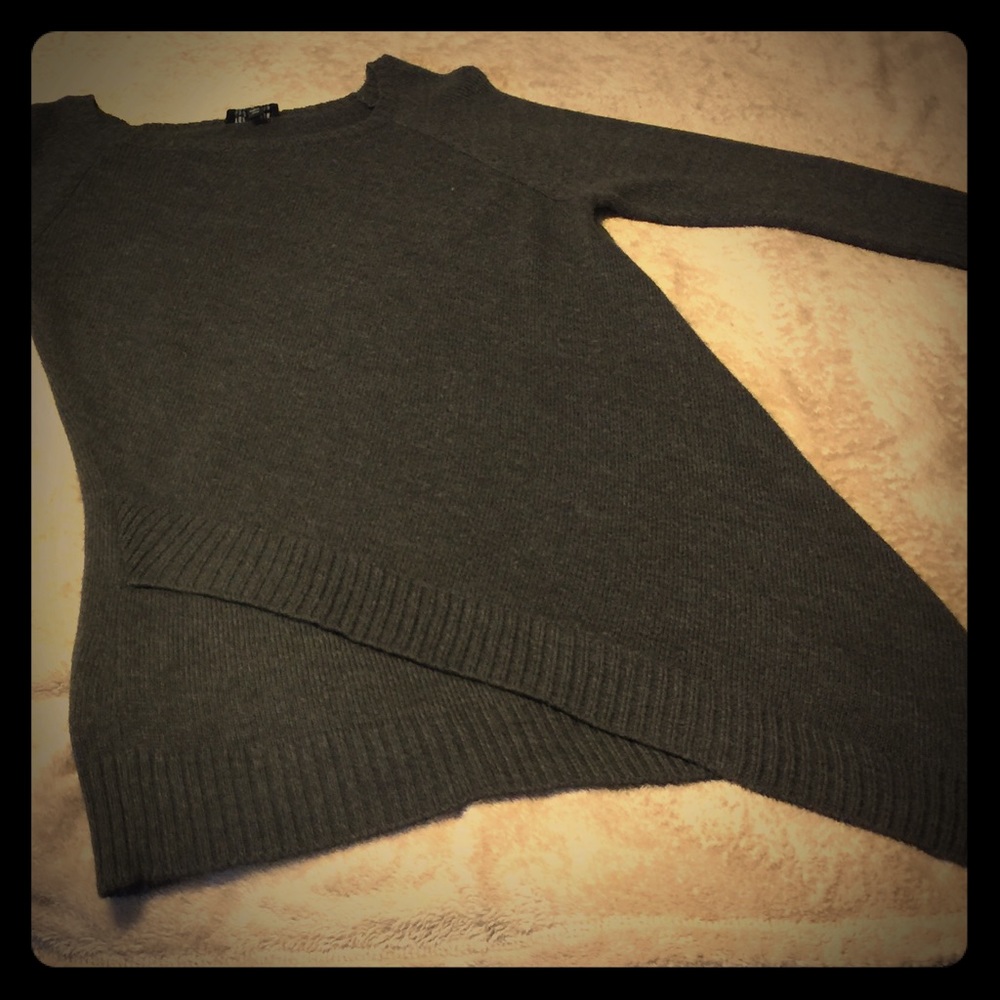 Women’s sweater